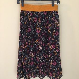 ❤️Lularoe Lola Skirt